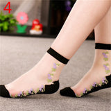 Very Chic Women's Flower Lace Socks
