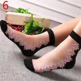 Very Chic Women's Flower Lace Socks
